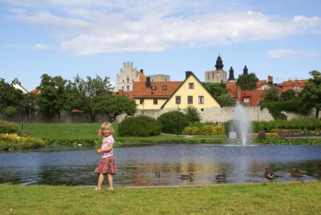 09