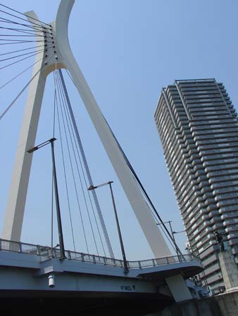 j52